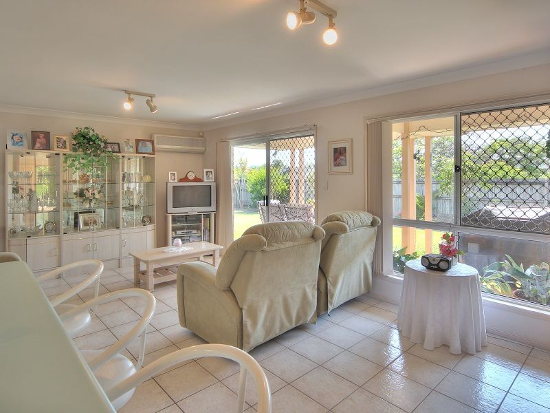 1 Lyrebird Street, Calamvale QLD 4116