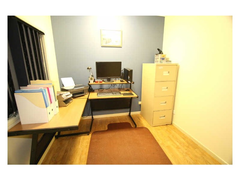 15 Silkyoak Street, Runcorn QLD 4113