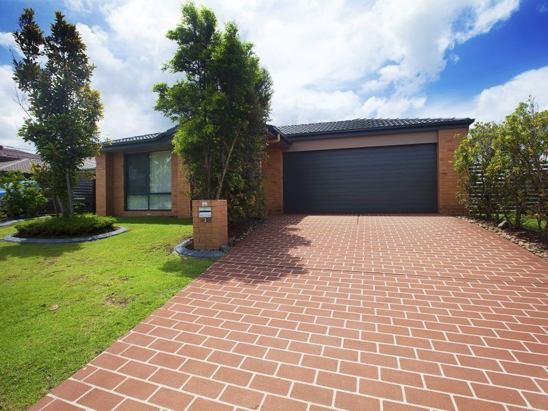 3 Mimosa Street, Parkinson QLD 4115