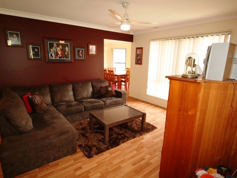 6 Carnegie Close, Parkinson QLD 4115