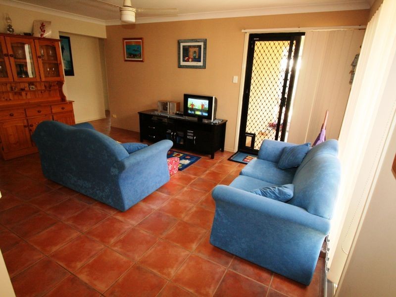 6 Carnegie Close, Parkinson QLD 4115