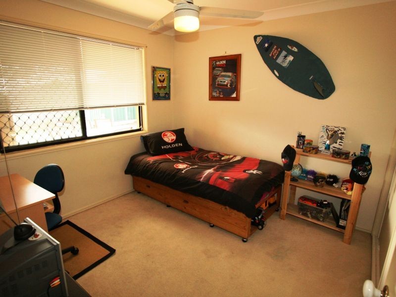 6 Carnegie Close, Parkinson QLD 4115