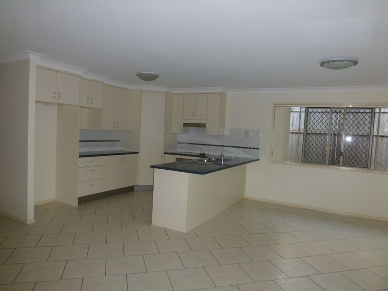 12 Stivala Street, Calamvale QLD 4116