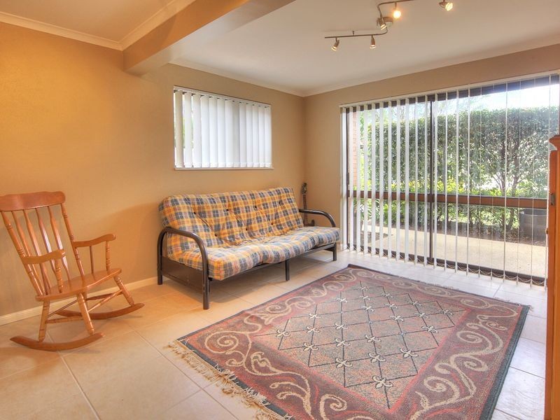 18 Quintinia Street, Algester QLD 4115