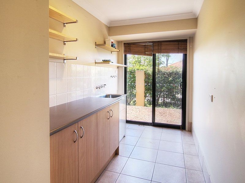 3 Finke Close, Parkinson QLD 4115