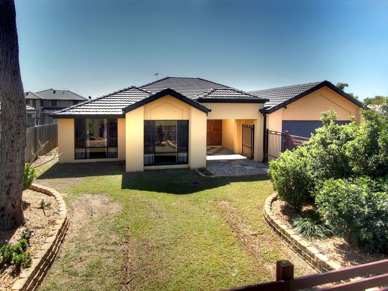 3 Finke Close, Parkinson QLD 4115