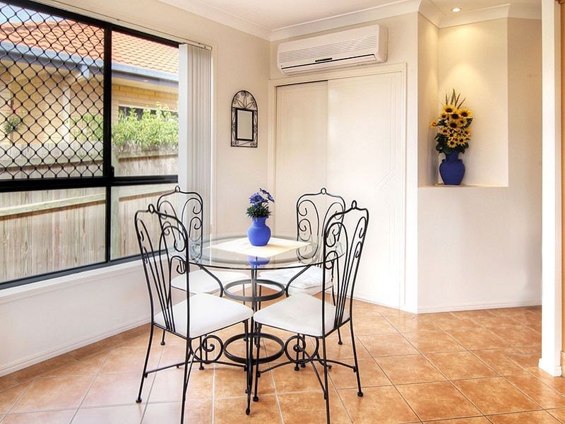 5 Boronia Close, Calamvale QLD 4116