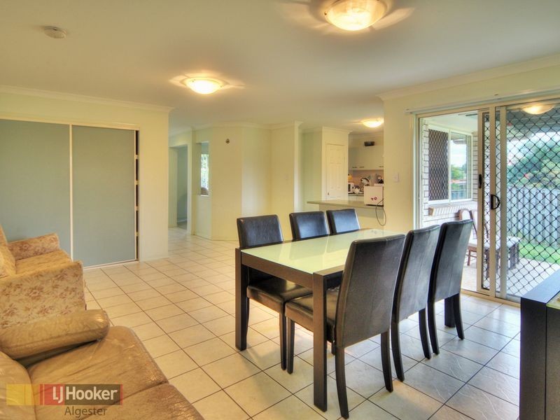 67 Watarrka Drive, Parkinson QLD 4115