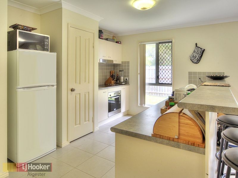 39 Dart Place, Parkinson QLD 4115