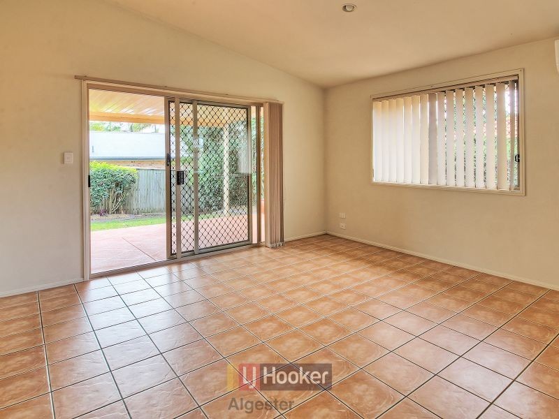57 Shelduck Place, Calamvale QLD 4116
