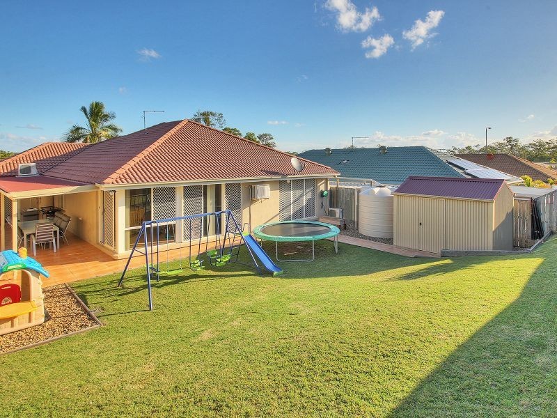 6 Pinedale Cresent, Parkinson QLD 4115