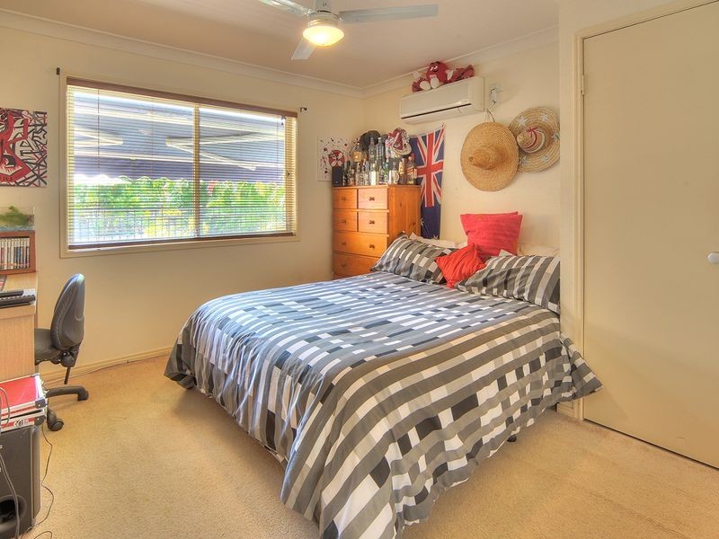 31 Copeton Crescent, Parkinson QLD 4115