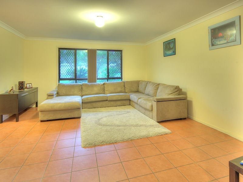 35 Central Street, Calamvale QLD 4116