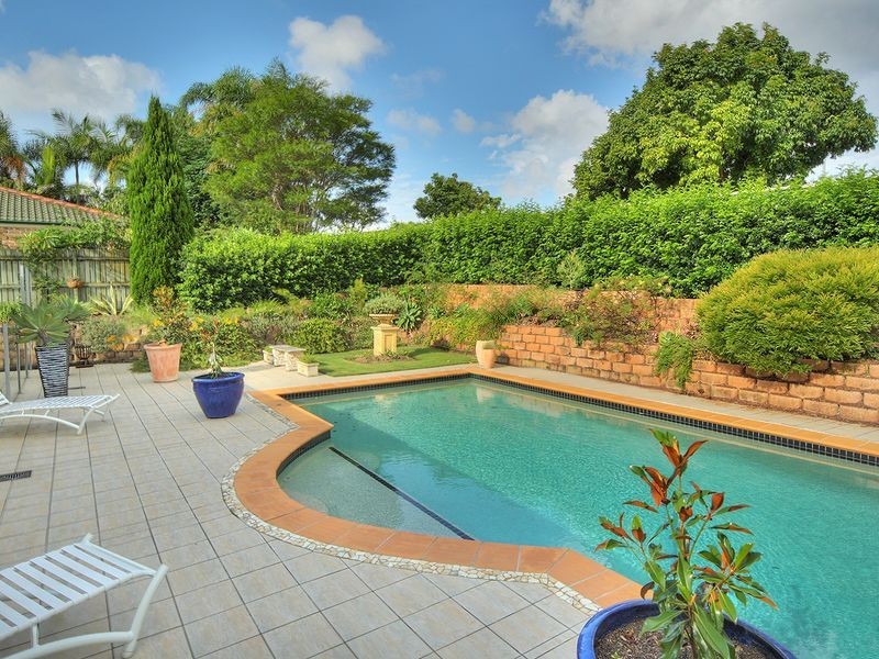 19 Yewleaf Place, Calamvale QLD 4116