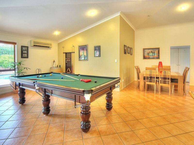 19 Yewleaf Place, Calamvale QLD 4116
