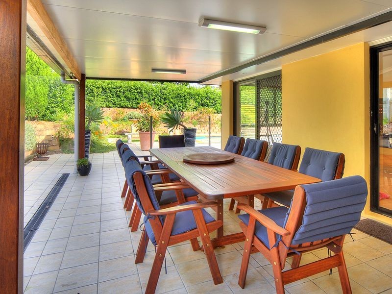 19 Yewleaf Place, Calamvale QLD 4116