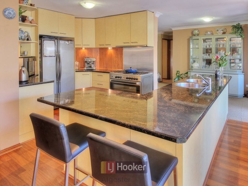 2 Dellforest Drive, Calamvale QLD 4116