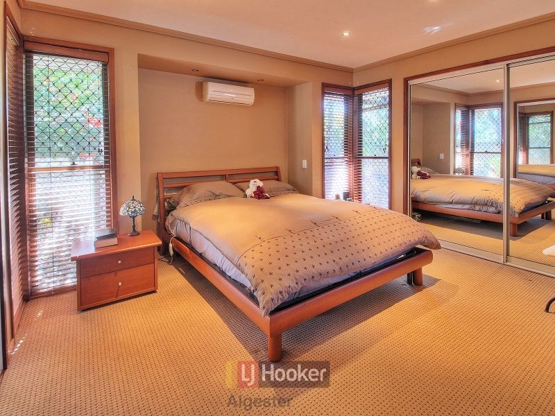 2 Dellforest Drive, Calamvale QLD 4116