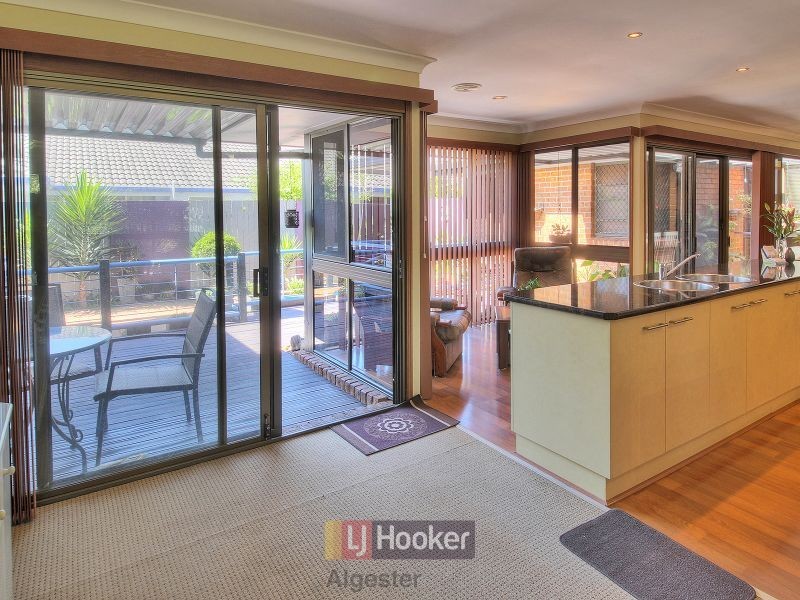 2 Dellforest Drive, Calamvale QLD 4116