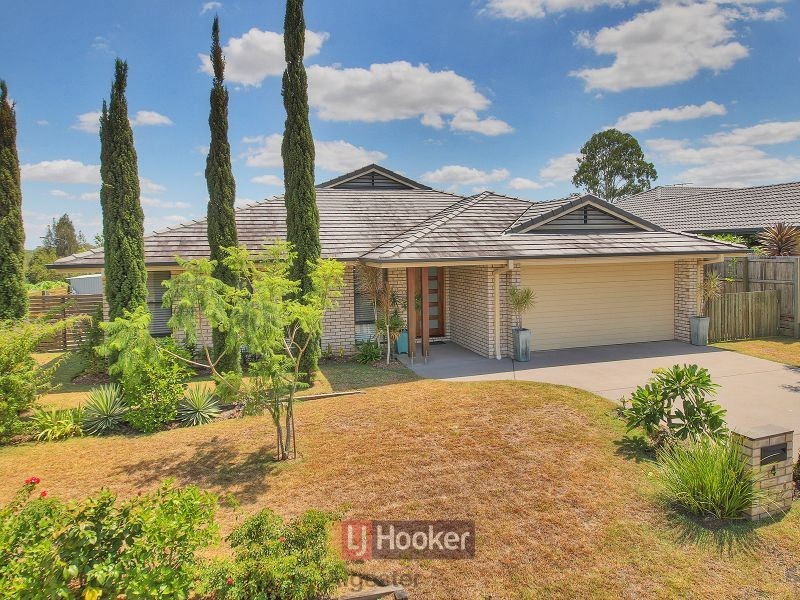 4 Vaucluse Place, Parkinson QLD 4115