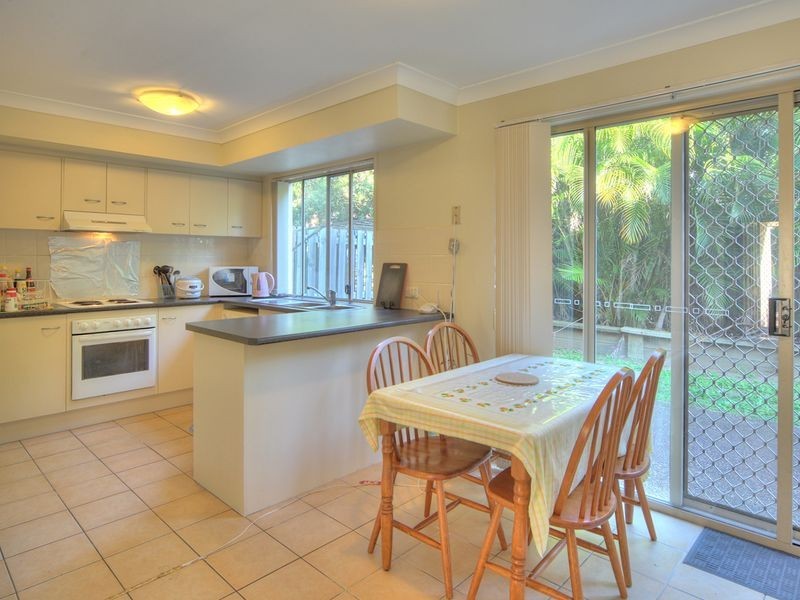 37/20 Young Place, Runcorn QLD 4113