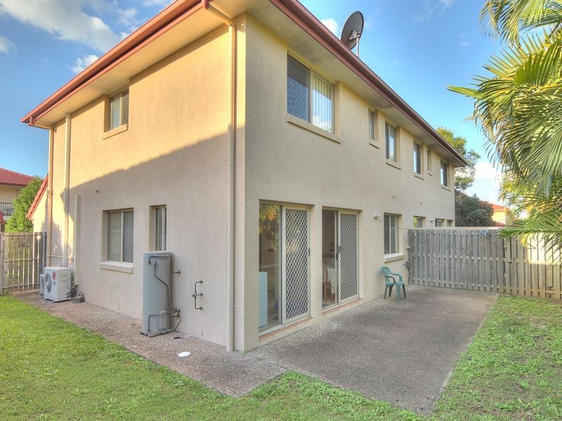 37/20 Young Place, Runcorn QLD 4113