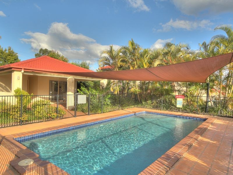 37/20 Young Place, Runcorn QLD 4113