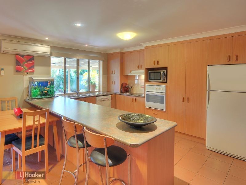 13 Ulinga Crescent, Parkinson QLD 4115