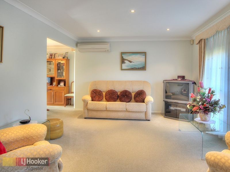 25 Glenfield Street, Parkinson QLD 4115