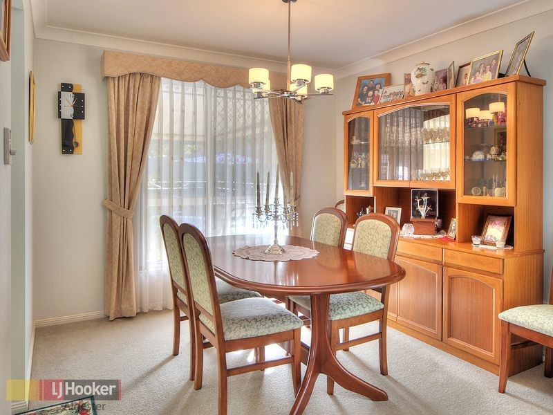 25 Glenfield Street, Parkinson QLD 4115