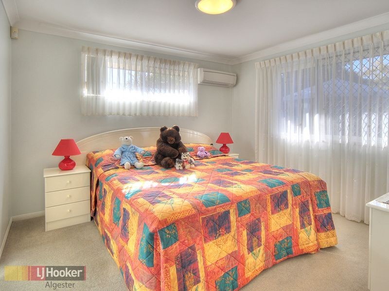 25 Glenfield Street, Parkinson QLD 4115