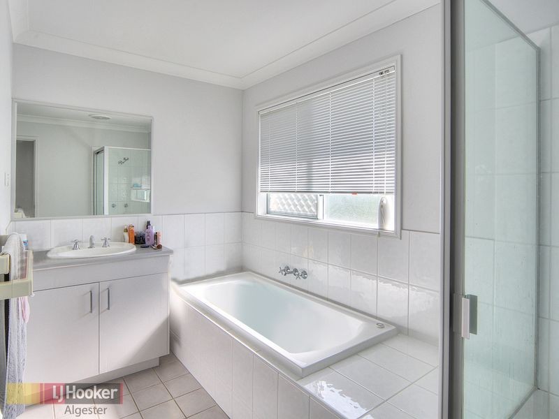 3 Blue Range Drive, Algester QLD 4115