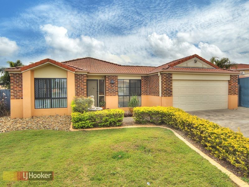 24 Fernhill Place, Parkinson QLD 4115