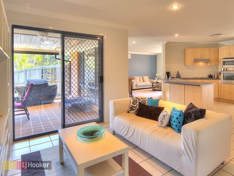 12 Kayannie Street, Parkinson QLD 4115