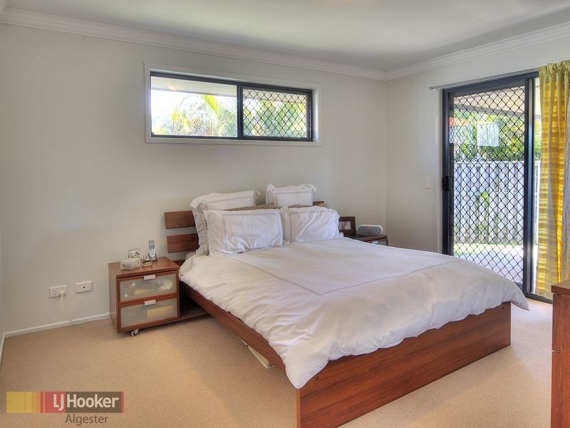 12 Kayannie Street, Parkinson QLD 4115