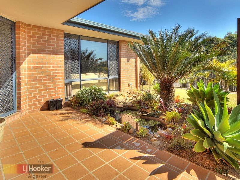 12 Kayannie Street, Parkinson QLD 4115