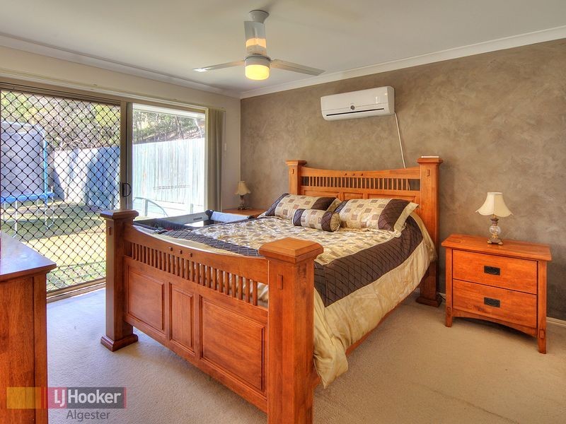 60 Watarrka Drive, Parkinson QLD 4115