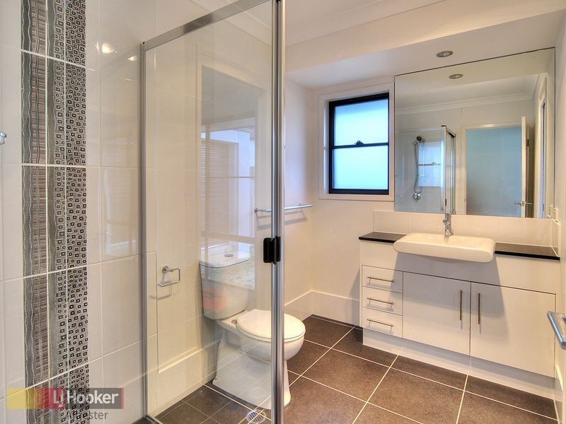 150 Hawthorne Circuit, Stretton QLD 4116