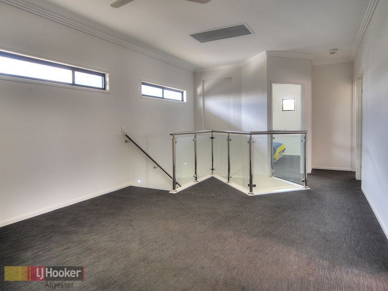 150 Hawthorne Circuit, Stretton QLD 4116