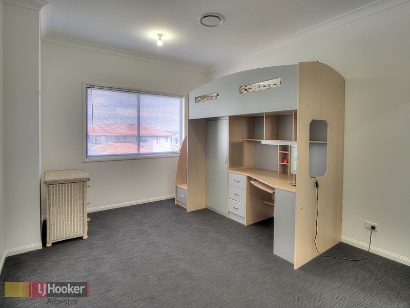 150 Hawthorne Circuit, Stretton QLD 4116