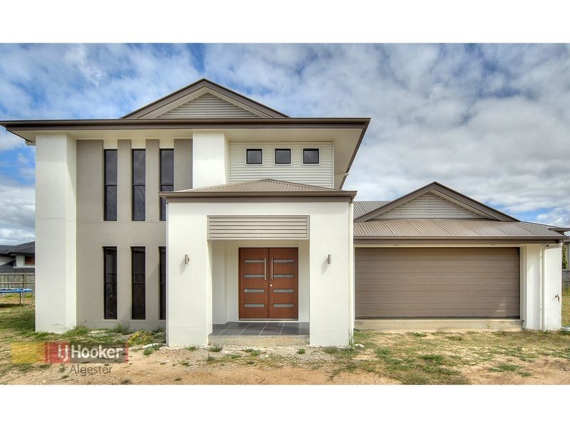 150 Hawthorne Circuit, Stretton QLD 4116