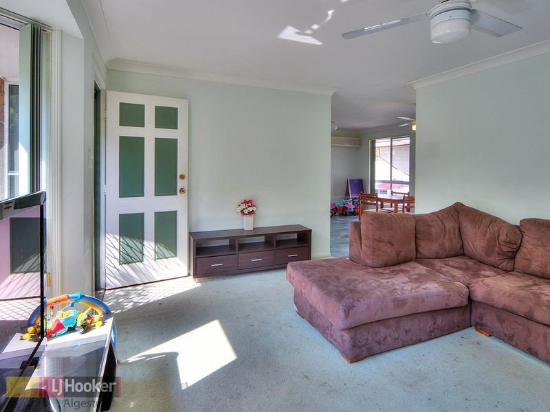 6 Lutea Close, Regents Park QLD 4118