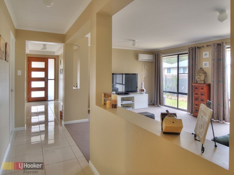5 Holyrood Street, Calamvale QLD 4116