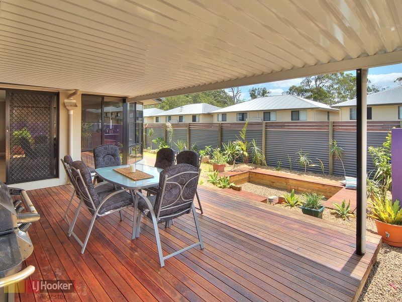5 Holyrood Street, Calamvale QLD 4116