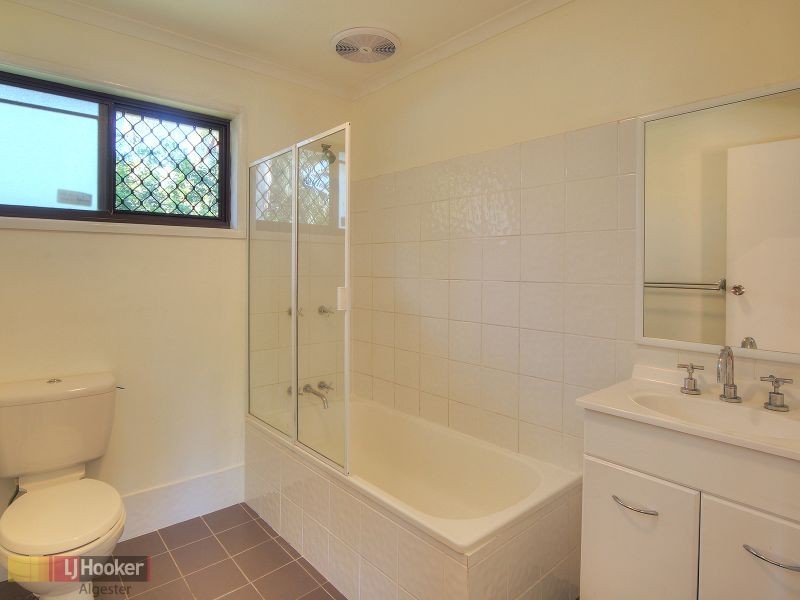 1/2 Lancewood Street, Algester QLD 4115