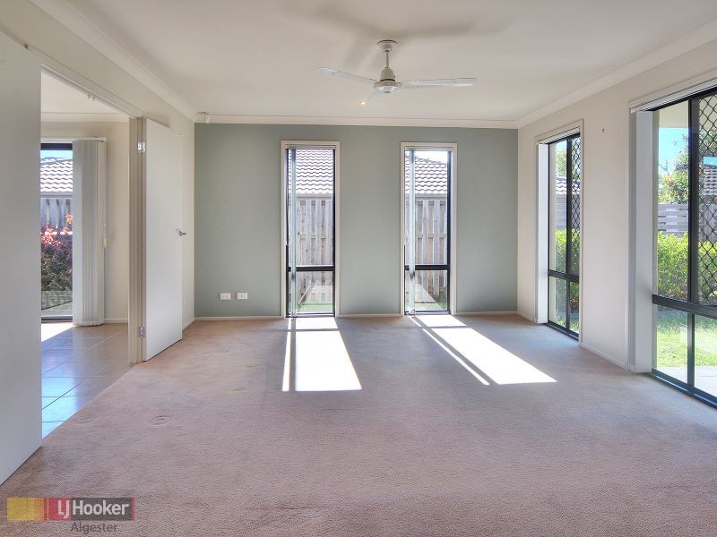 15 Watheroo Place, Parkinson QLD 4115