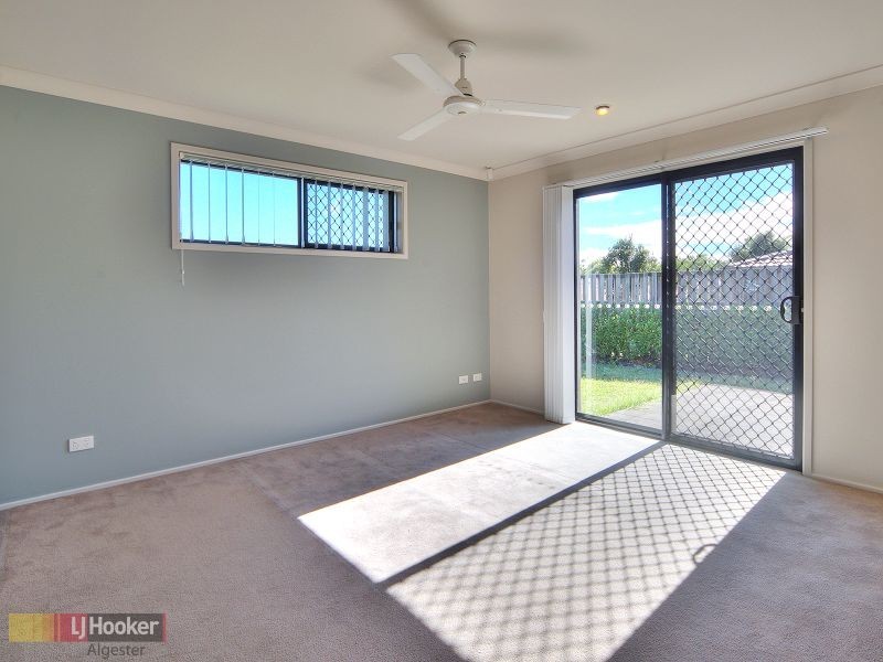 15 Watheroo Place, Parkinson QLD 4115
