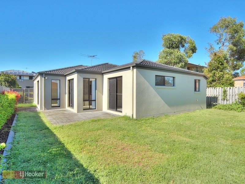 15 Watheroo Place, Parkinson QLD 4115