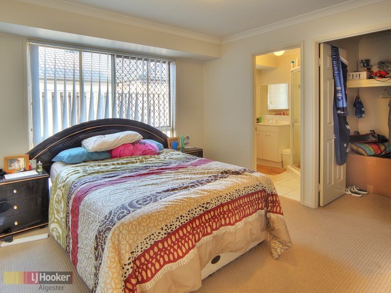 14 Naracoorte Place, Parkinson QLD 4115