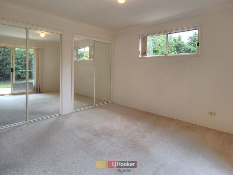 18 Moneghetti Place, Calamvale QLD 4116
